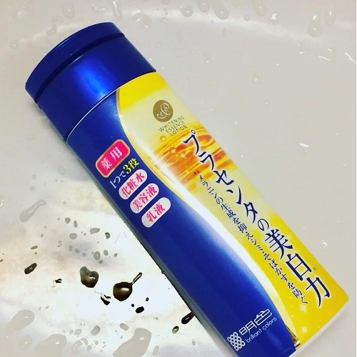 meishoku placewhiter essence lotion thích hợp dùng cho mọi loại da