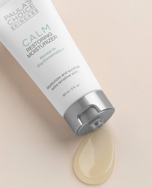 paula's choice calm restoring moisturizer thích hợp với người sở hữu làn da dầu
