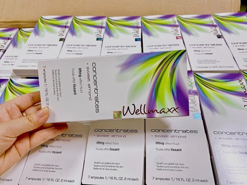 wellmaxx concentrates + sweet almond lifting effect fluid