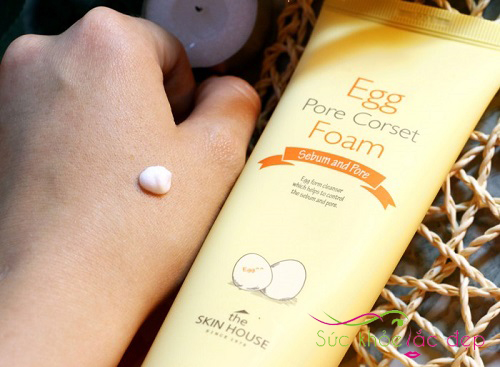 Hình ảnh Egg Pore Corset Foam review từ người dùng