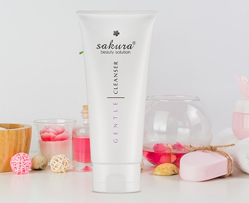 sakura gentle cleanser an toàn cho làn da