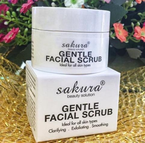 sakura gentle facial scrub làm sạch tế bào chết trên da