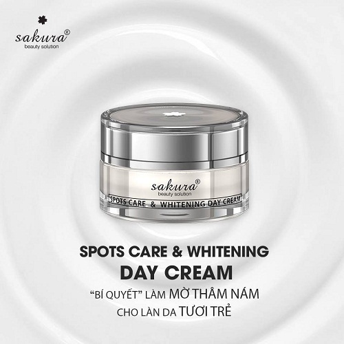 kem giảm nám ban ngày sakura spots care & whitening day cream