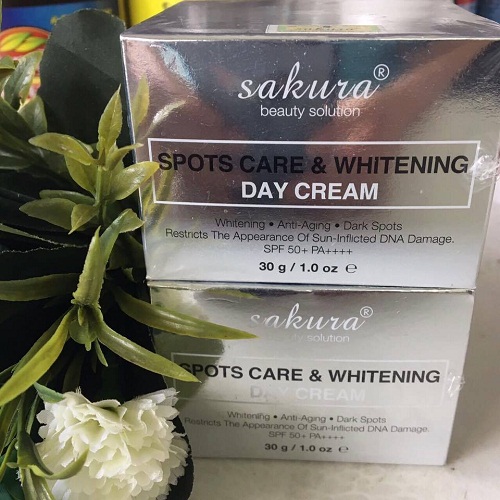 sakura spots care & whitening day cream nhật bản 30g