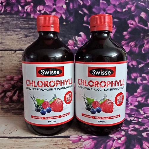 Nước diệp lục Swisse Chlorophyll Mixed Berry 500ml của Úc vị dâu